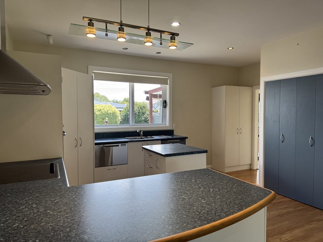106 Aorangi Road, Bryndwr, Christchurch - Carousel 2