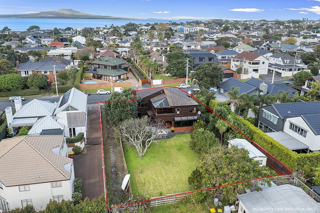 40 Milford Road, Milford, Auckland - Carousel 2