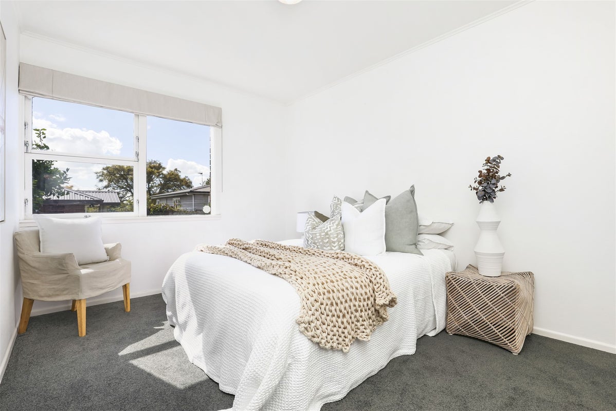16 Herbert Road, Queenwood, Hamilton - Carousel 4
