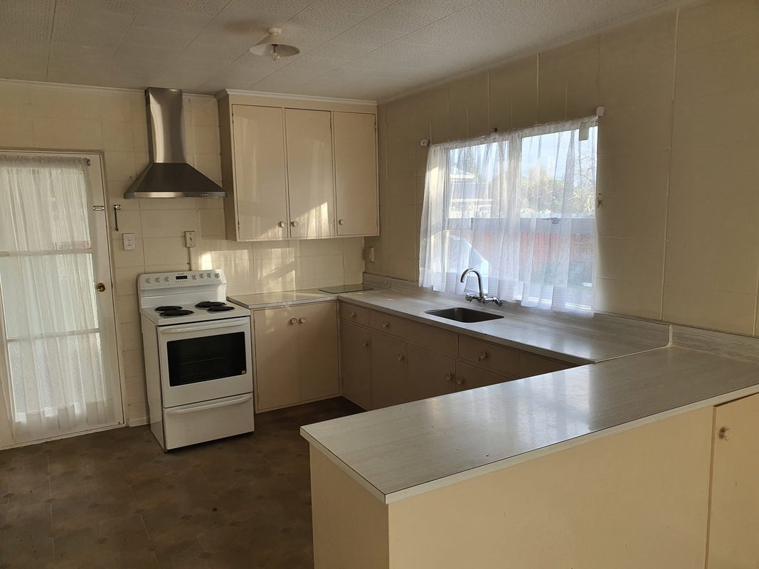 6A Frank Street, Koutu, Rotorua - Carousel 2