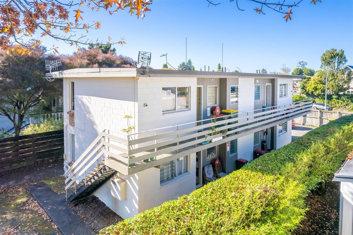 4/26 O'Neill Street, Claudelands, Hamilton - Carousel 2