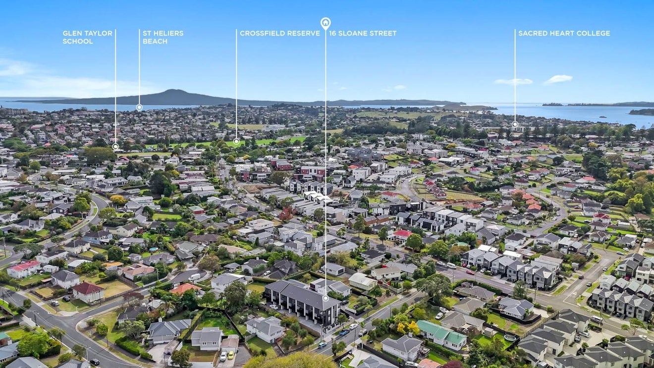 16 Sloane Street, Glen Innes, Auckland - Carousel 23