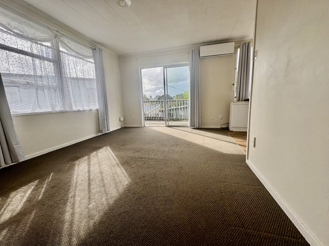 1 Hebron Road, Waiake, Auckland - Carousel 2