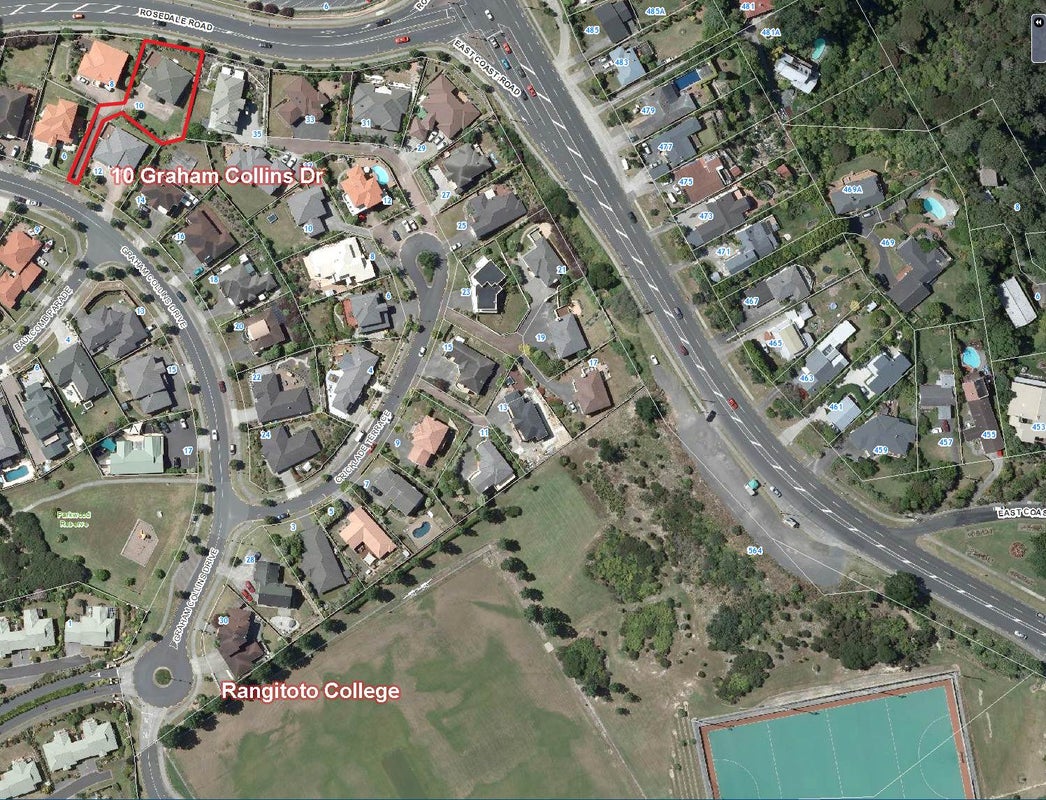 10 Graham Collins Drive, Windsor Park, Auckland - Carousel 2