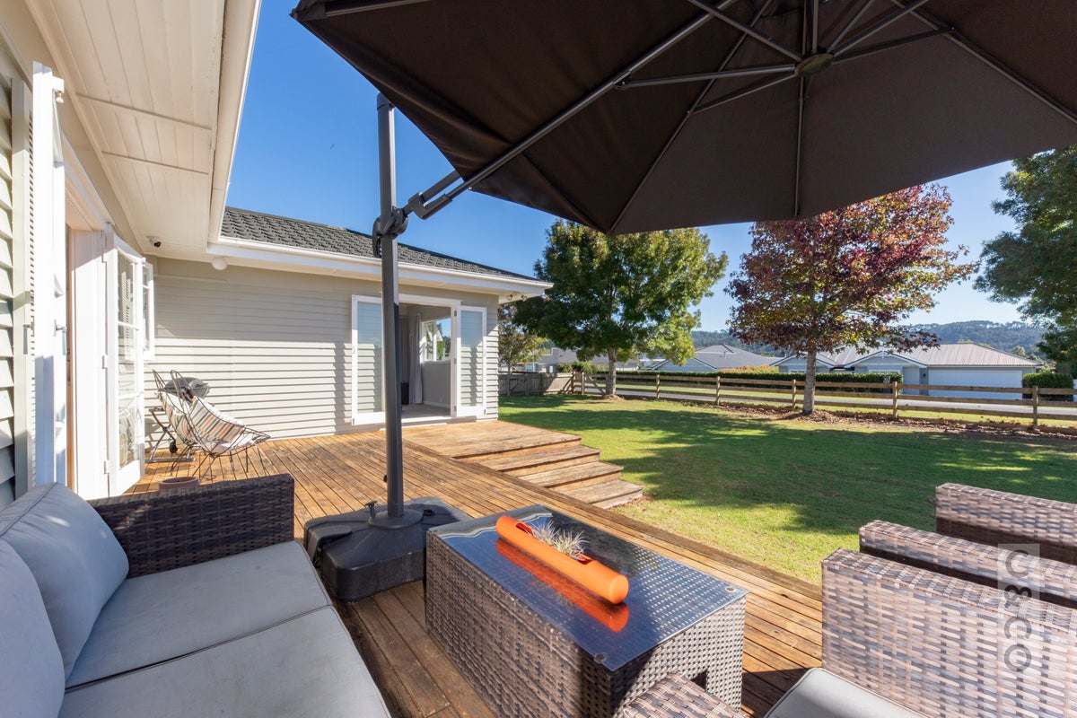 53 Queen Street, Riverhead, Riverhead - Carousel 1