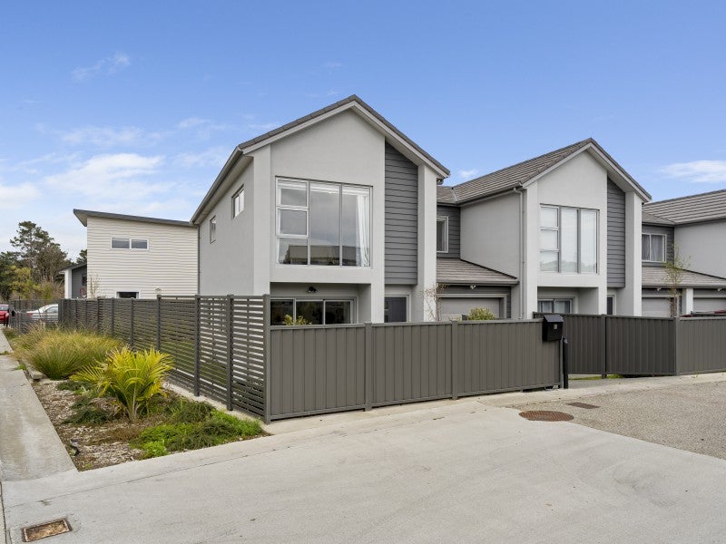 10 Tieke LANE, Kenepuru, Porirua - Carousel 1