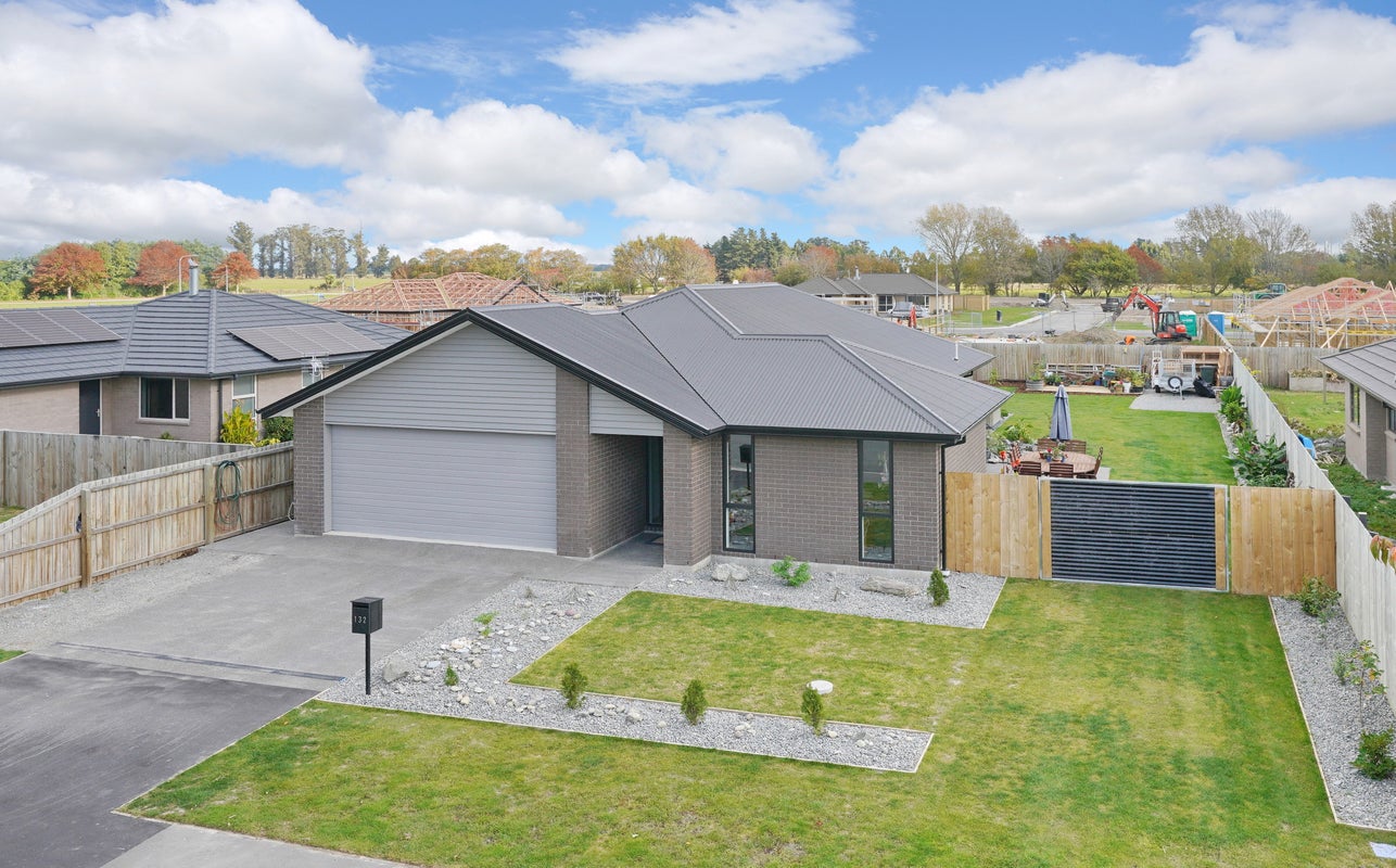 132 High Street, Southbridge, Southbridge - Carousel 20