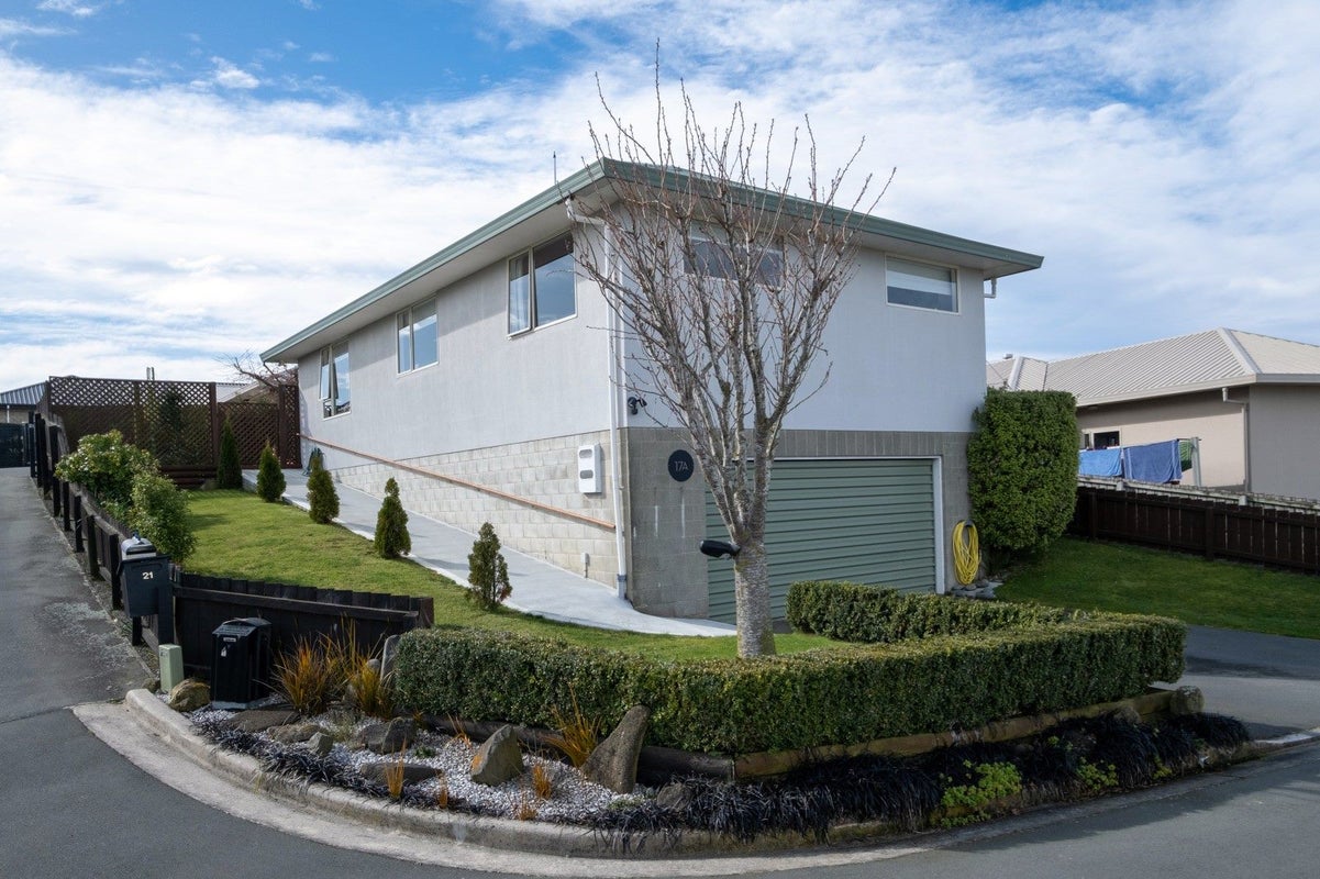 17A Ellesmere Place, Oceanview, Timaru - Carousel 1