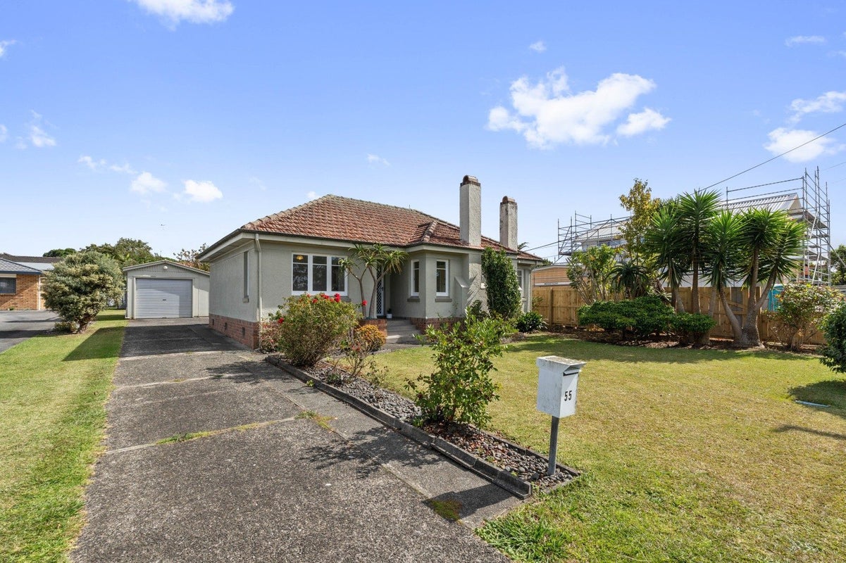 55 King ST, Kensington, Whangarei  - Carousel 2