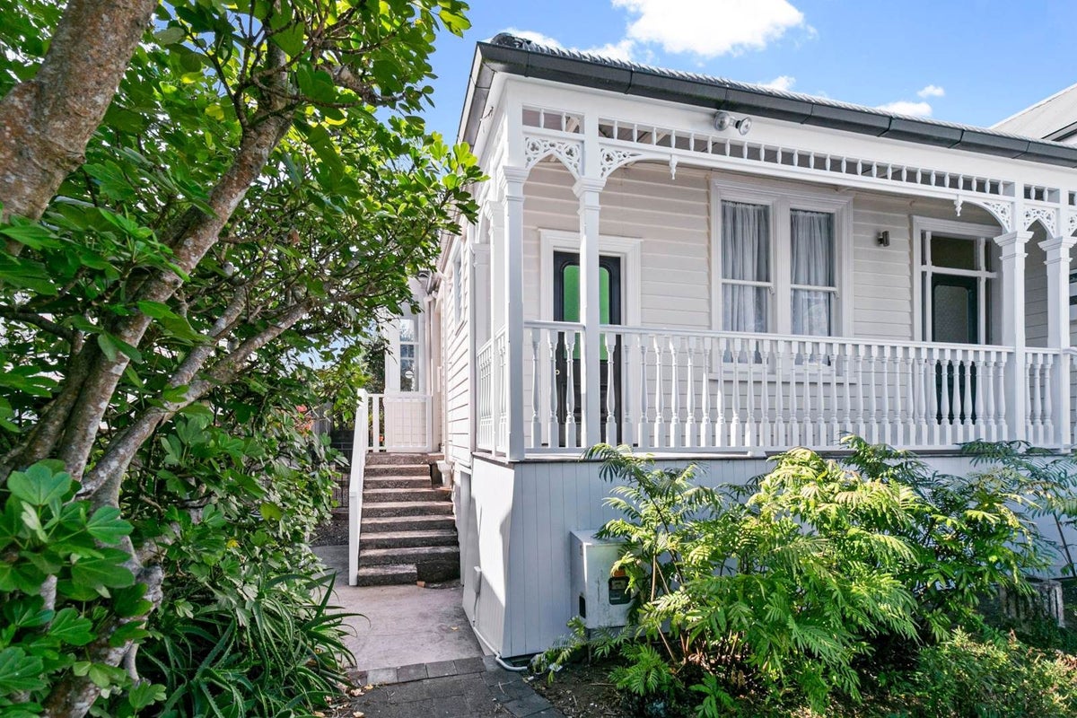 101 Grange Road, Mount Eden, Auckland - Carousel 1