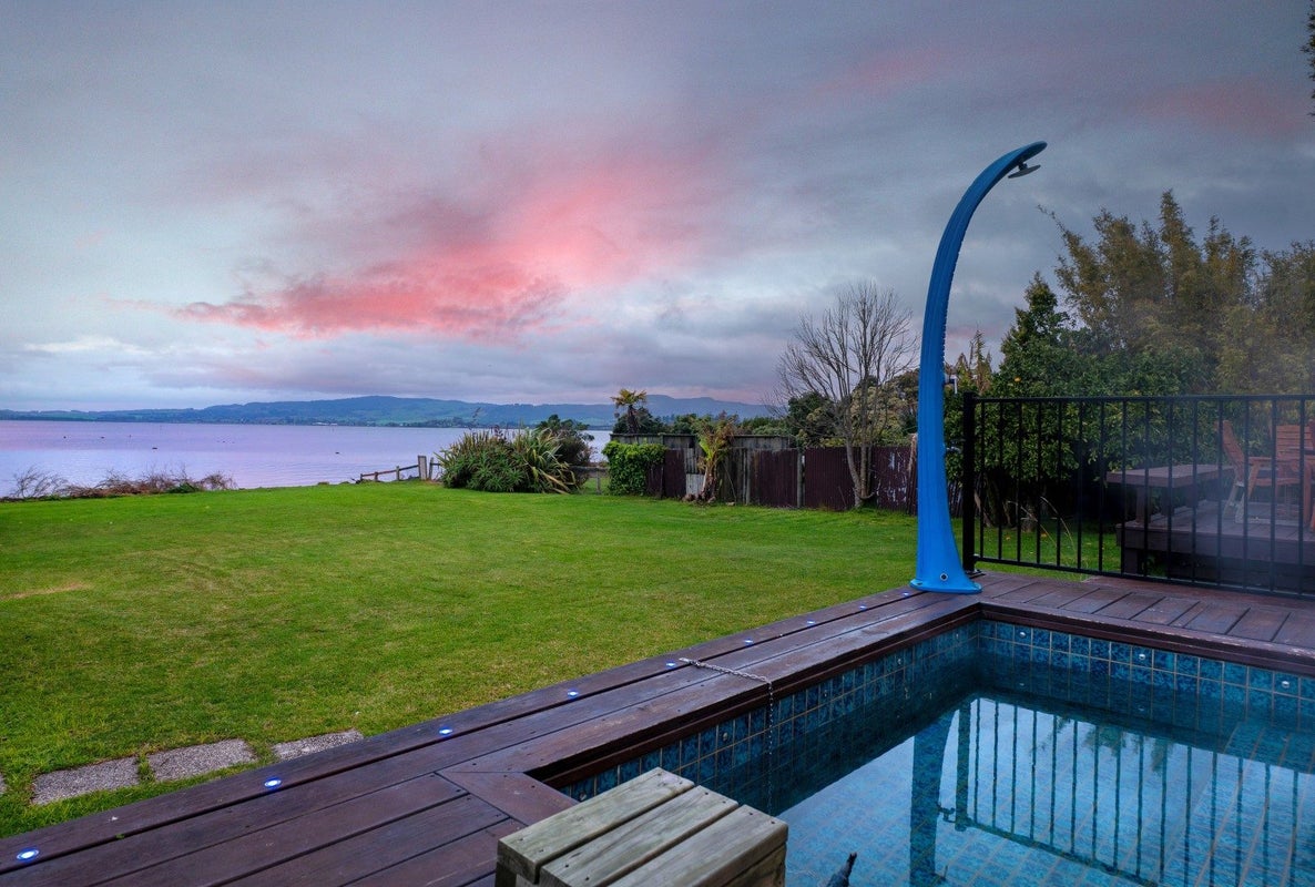 11 Mataiawhea Street, Ohinemutu, Rotorua - Carousel 2