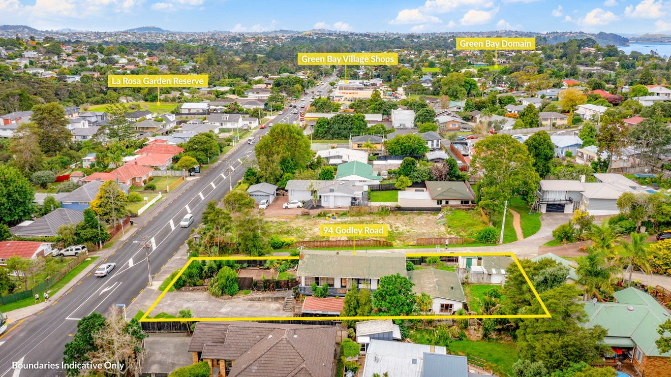 94 Godley Road, Green Bay, Auckland - Carousel 1