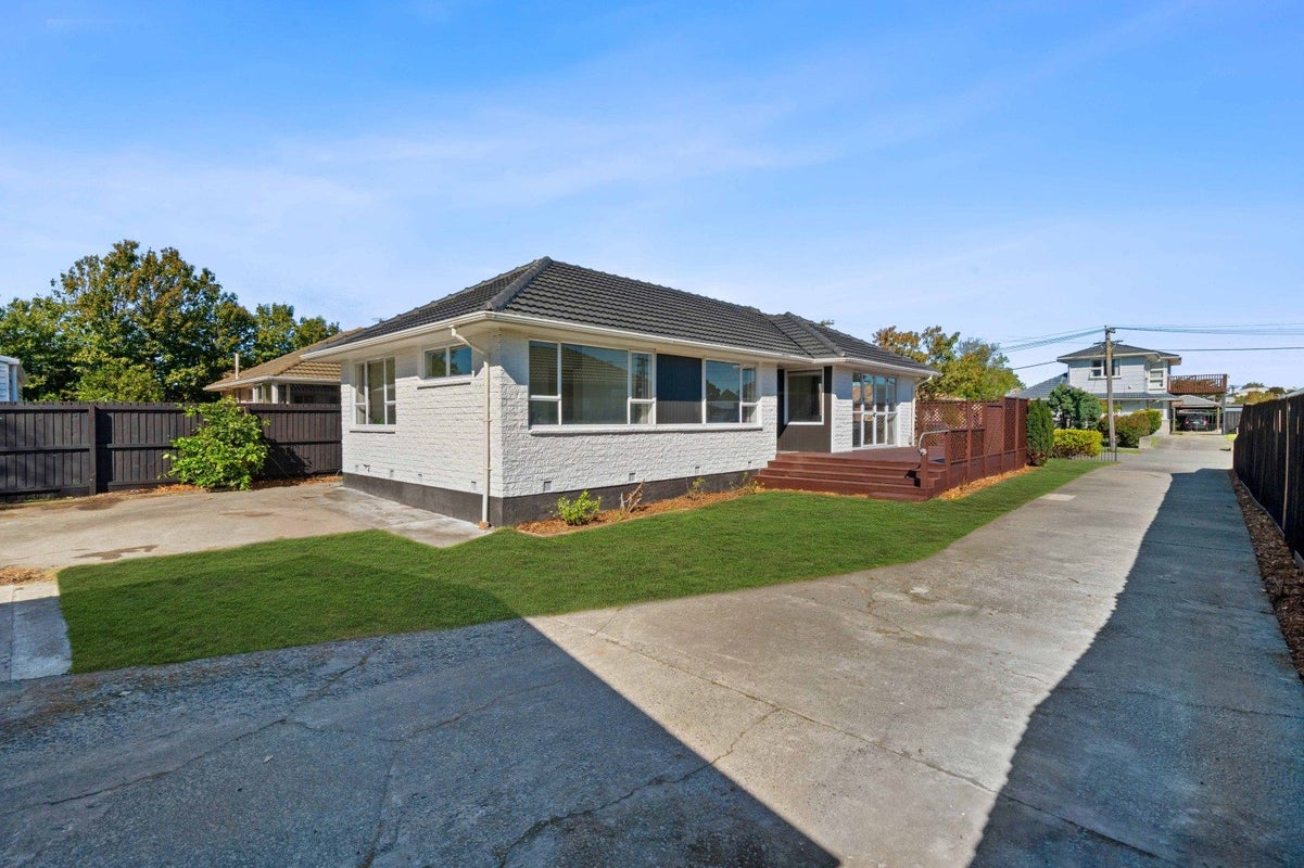 6 Ariel Place, Aranui, Christchurch - Carousel 1