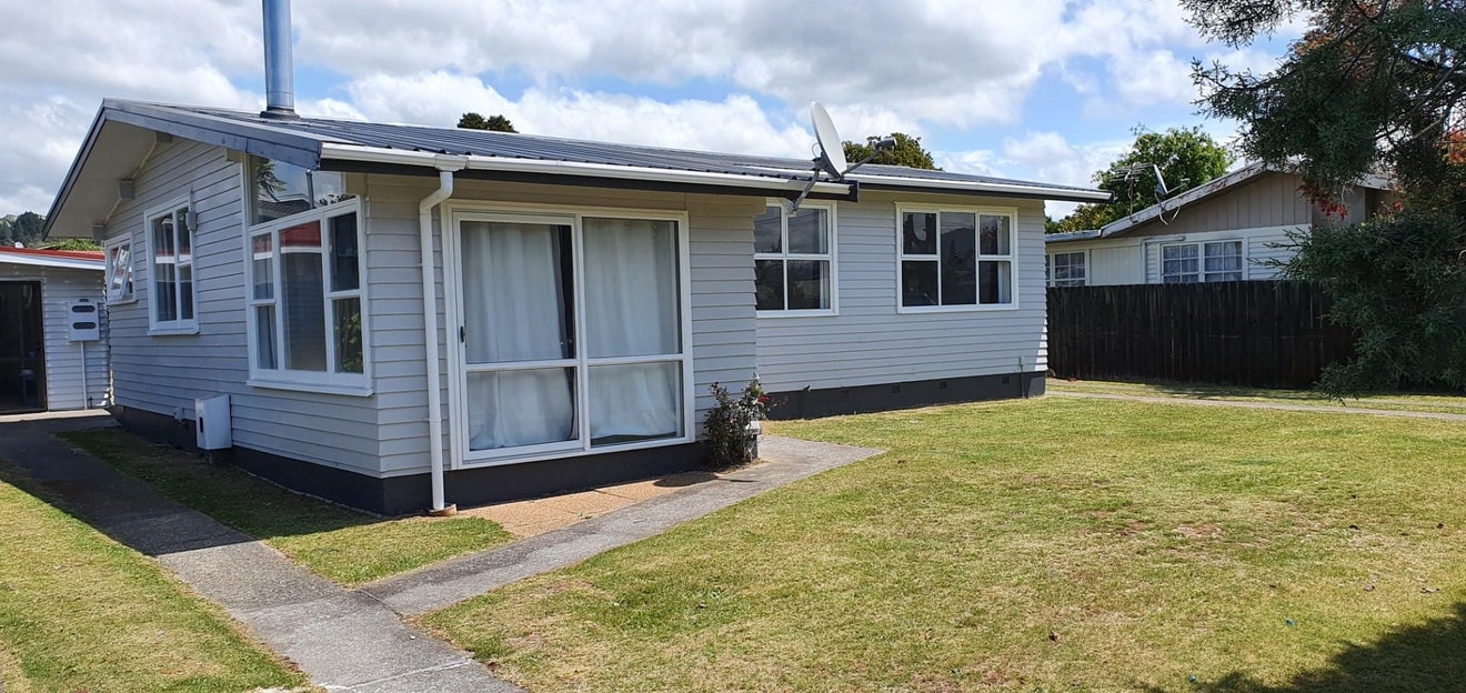 29 Mckee Avenue, Fenton Park, Rotorua - Carousel 2