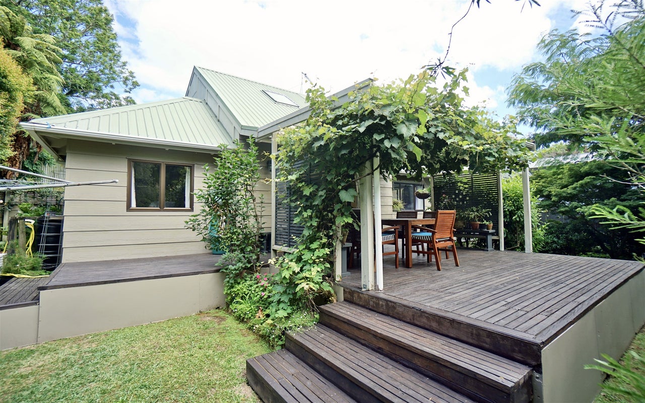 14 Nettlingham Place, Te Puke, Te Puke - Carousel 2
