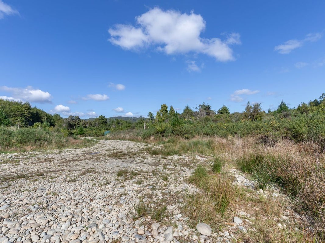756A Rutherglen Road, Marsden, Greymouth - Carousel 13