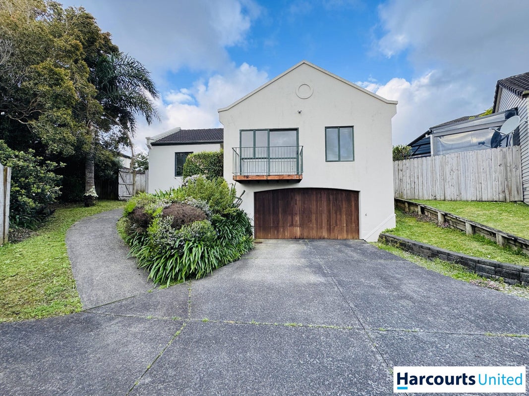 12 Astelia Place, Goodwood Heights, Auckland - Carousel 1