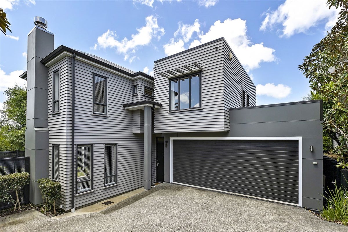 22A Rutherford Terrace, Meadowbank, Auckland - Carousel 22
