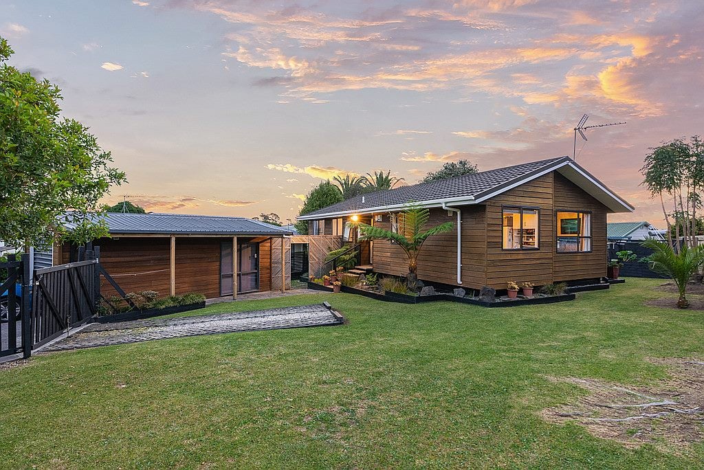 185 Finlayson Avenue, Clendon Park, Auckland - Carousel 1