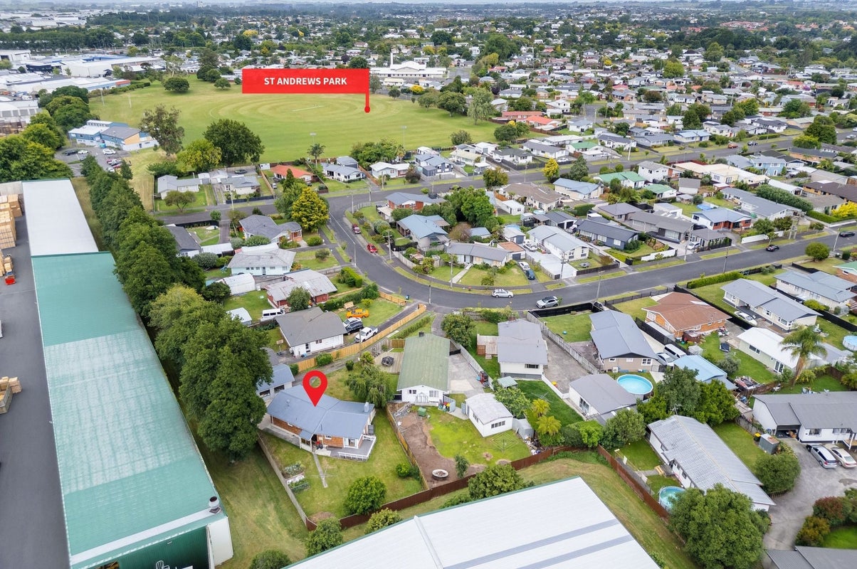 76 Mears Road, St Andrews, Hamilton - Carousel 24