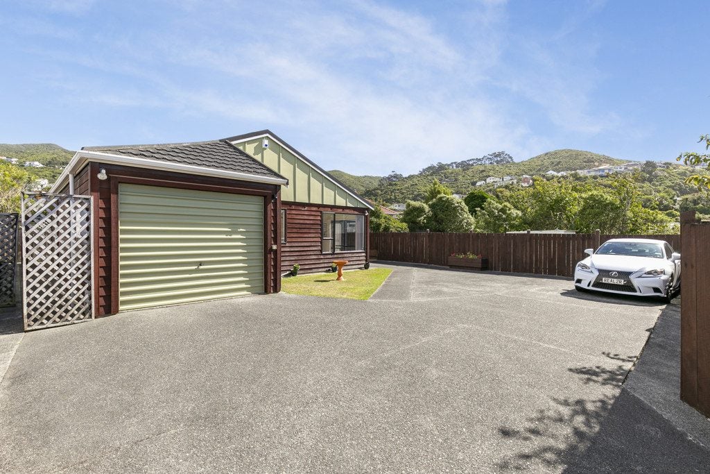 13A Atua Street, Johnsonville, Wellington - Carousel 16