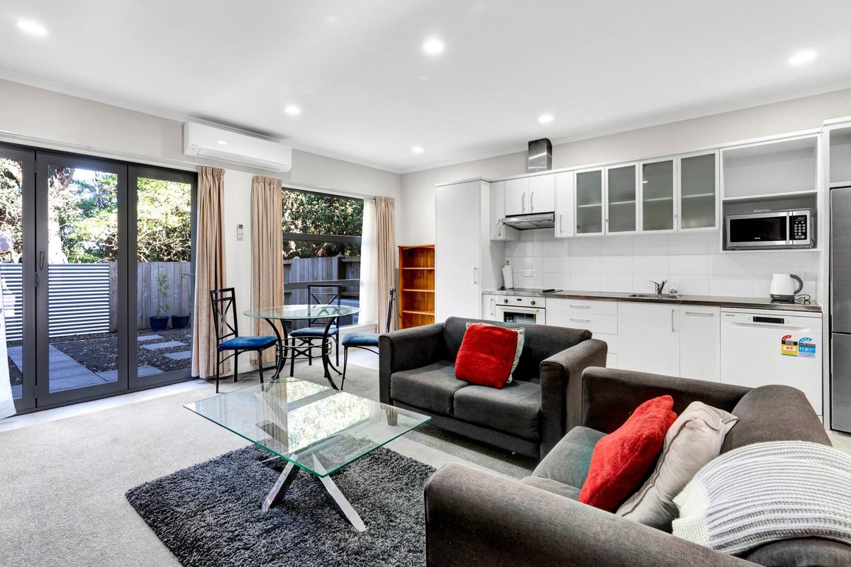 14/38 Maratahu Street, Westown, New Plymouth - Carousel 2