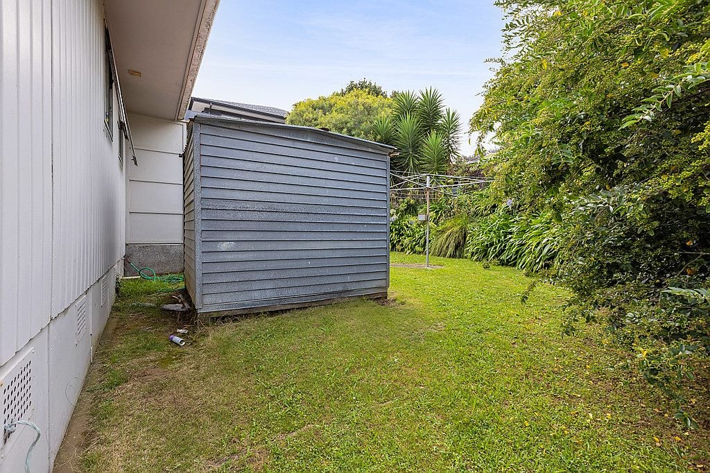 15B Parsons Street, Vogeltown, New Plymouth - Carousel 25