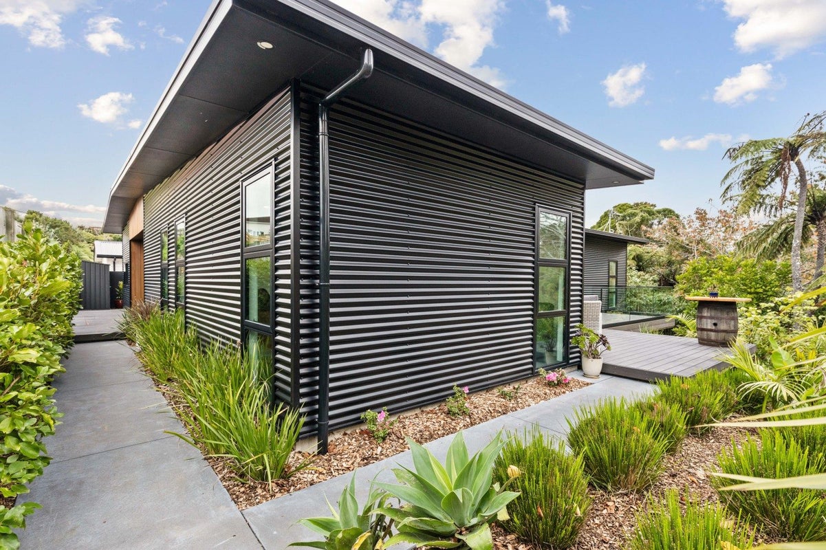 12 Mackillop Way, Brooklands, New Plymouth - Carousel 34