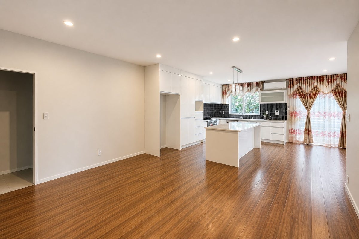 51 Kerrykeel Drive, Flat Bush, Auckland - Carousel 2