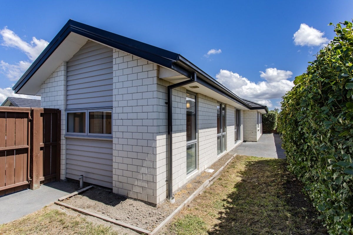 7 Ronaldson Lane, Wigram, Christchurch - Carousel 14
