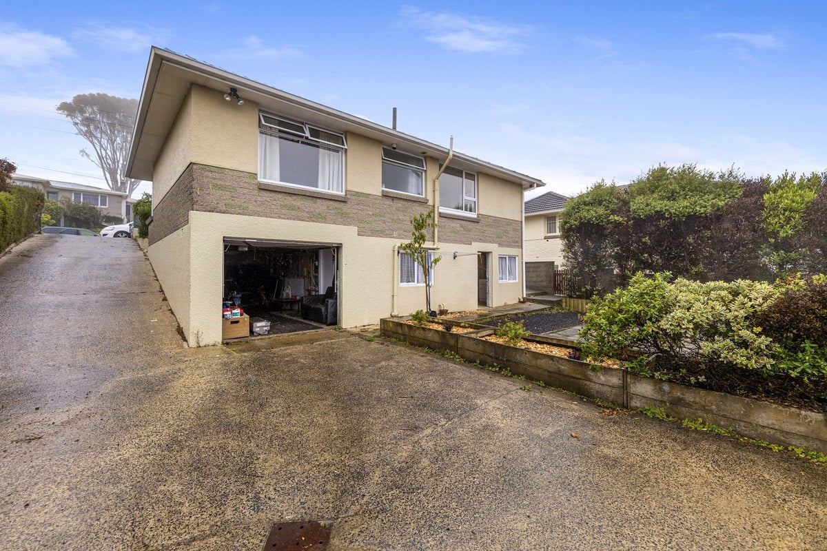 27 Herron Street, Brockville, Dunedin - Carousel 1