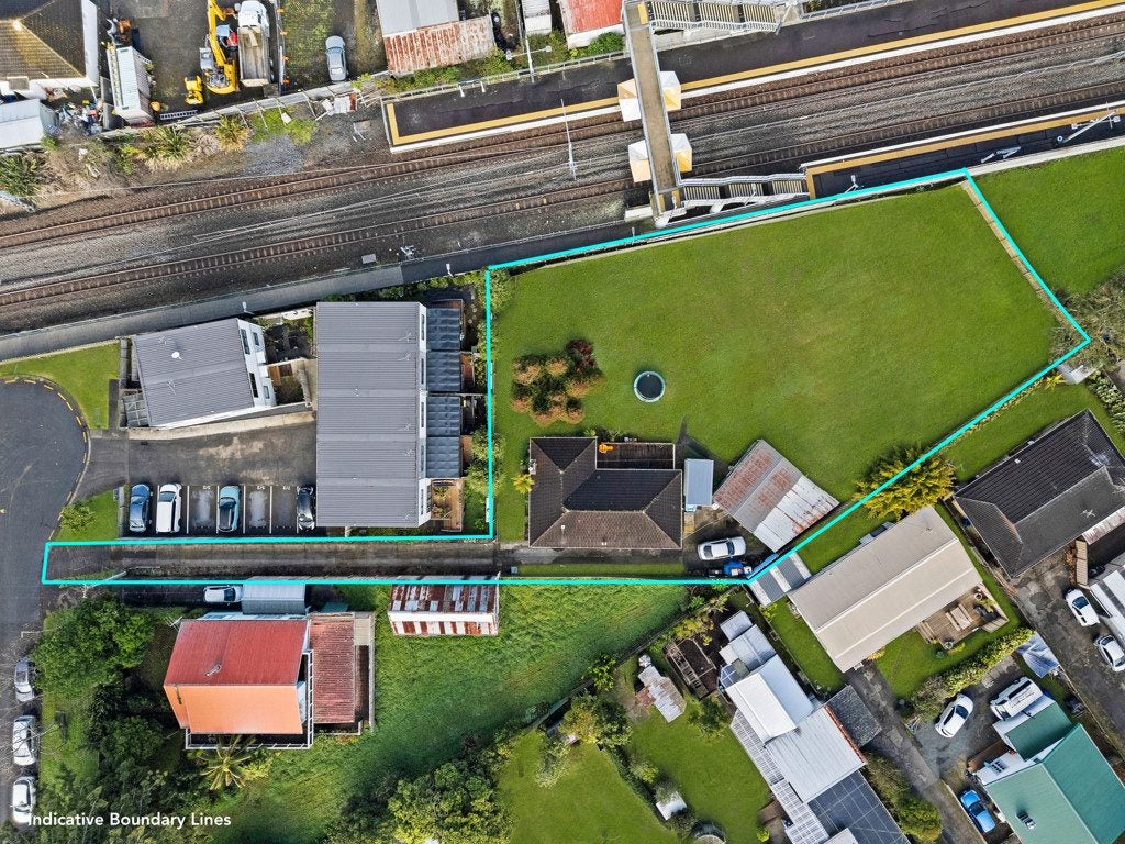 2A Brandon Road, Glen Eden, Waitakere - Carousel 2