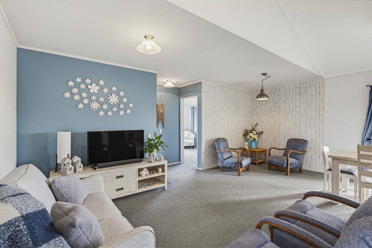 29 Matakane Street, Waitarere Beach, Levin - Carousel 2