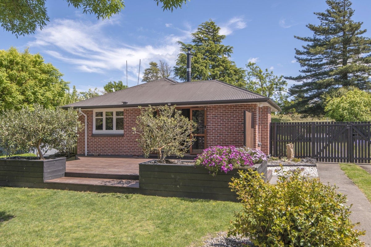 44 Mathias Street, Darfield, Darfield - Carousel 2