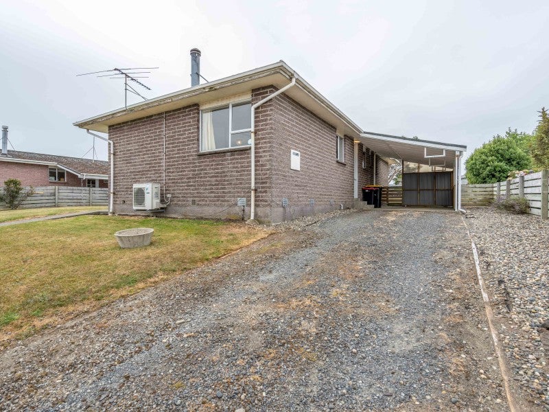 67 Dunbeath Crescent, Kew, Invercargill - Carousel 1