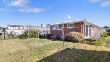 3/14 Whiteleigh Avenue, Addington, Christchurch - Carousel 1