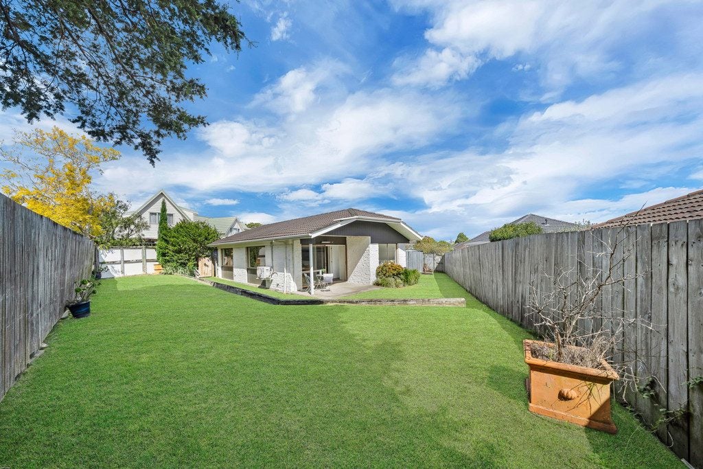3/11 Abercrombie Street, Howick, Auckland - Carousel 1