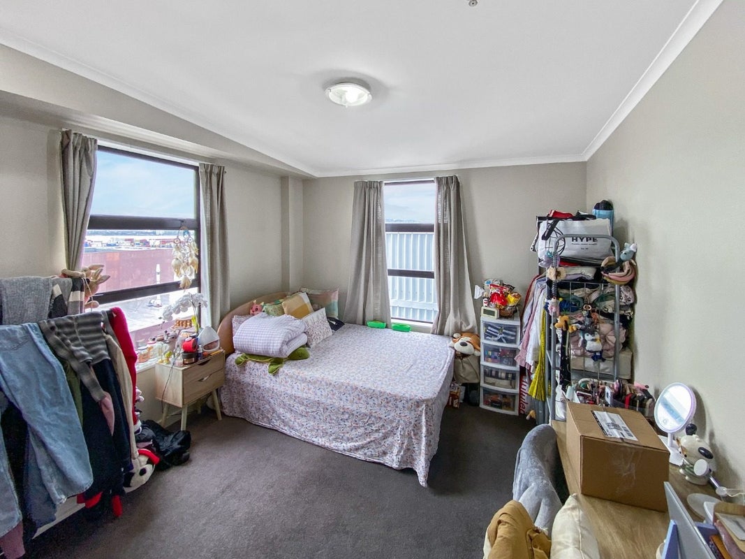 713/5 Aitken Street, Thorndon, Wellington - Carousel 2