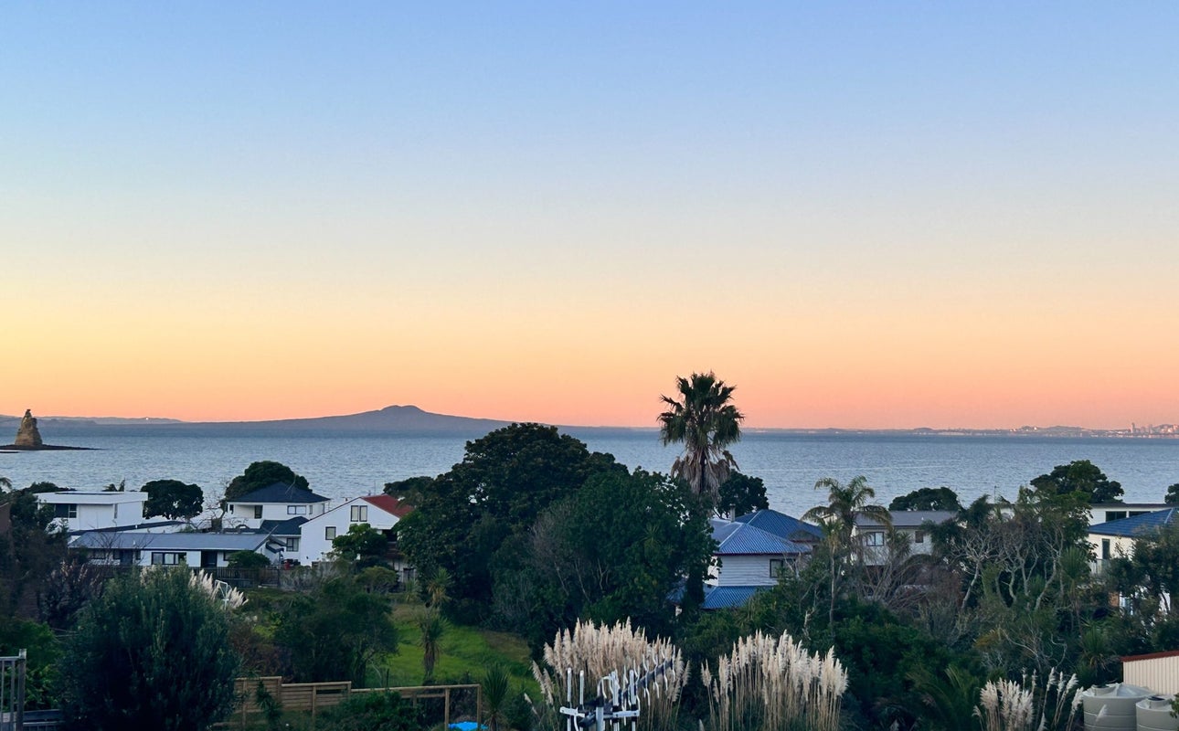 7A Zita Avenue, Matakatia, Whangaparaoa - Carousel 1