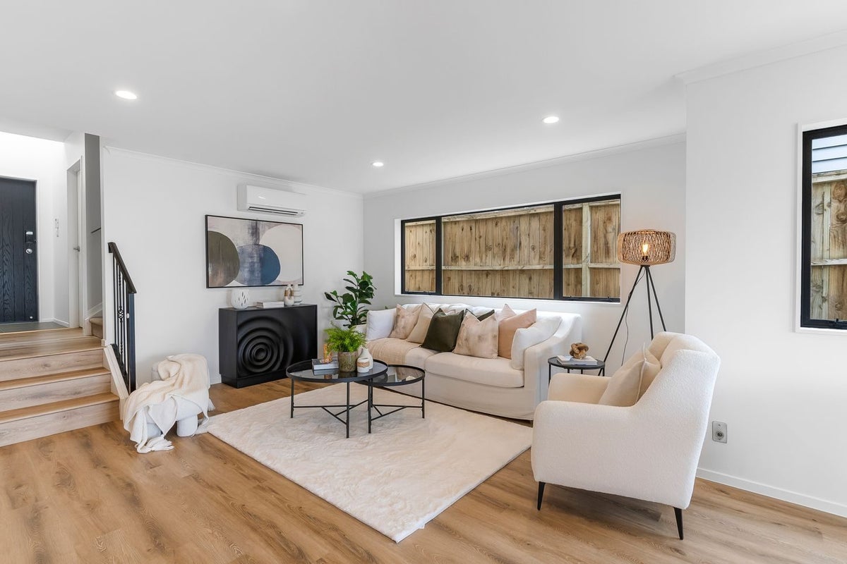 5 Kildare Road, Flat Bush, Auckland - Carousel 2