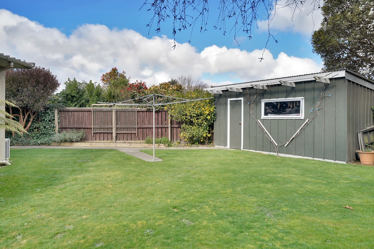 7 Ilfracombe Place, Burnside, Christchurch - Carousel 24