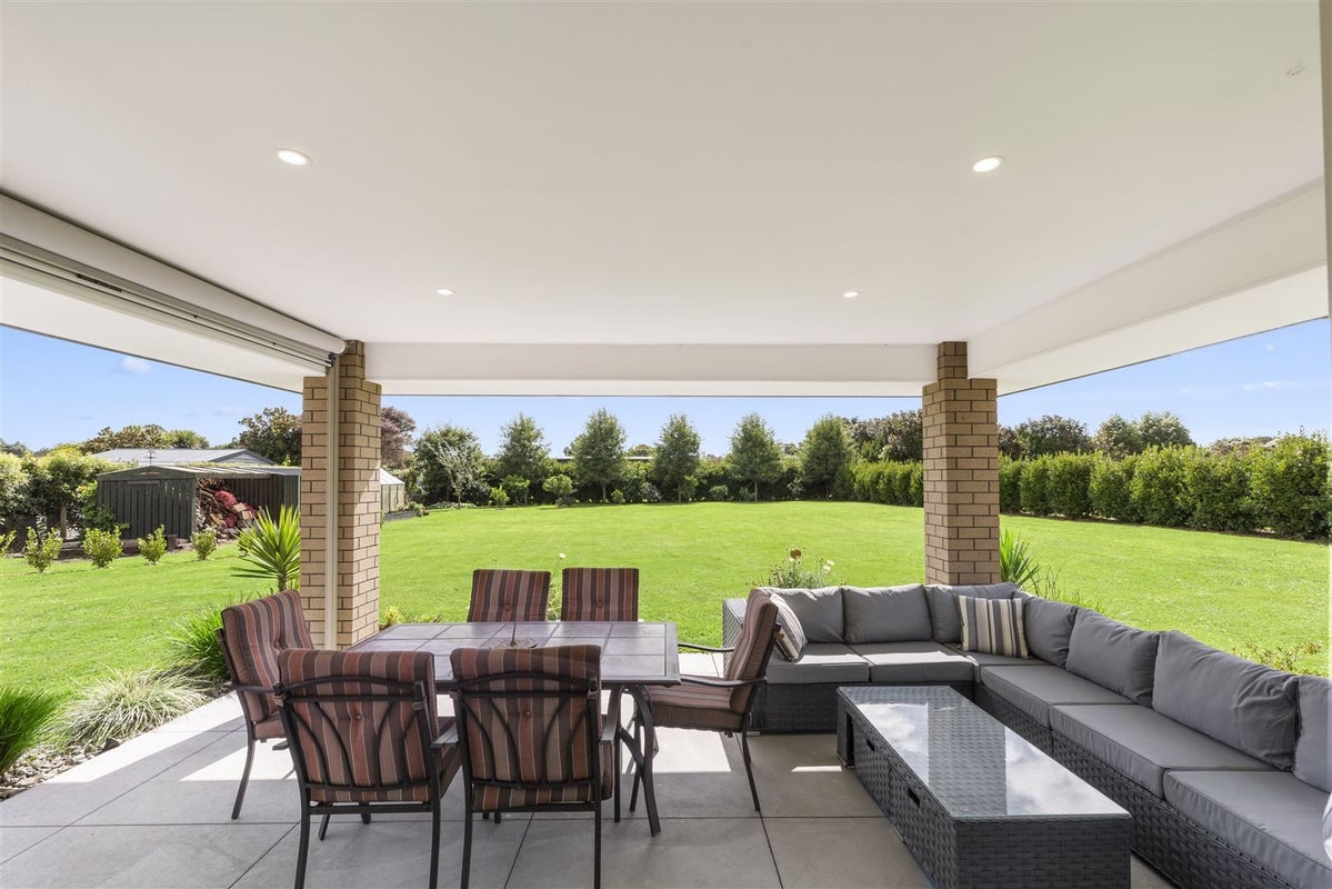 9 Pinot Crescent, Ohau, Levin - Carousel 1