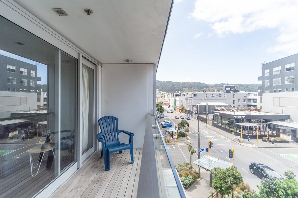 3F/245 Wakefield Street, Te Aro, Wellington - Carousel 2