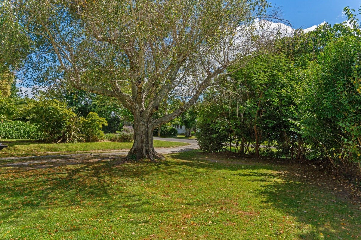 35 Haronga Road, Inner Kaiti, Gisborne - Carousel 23