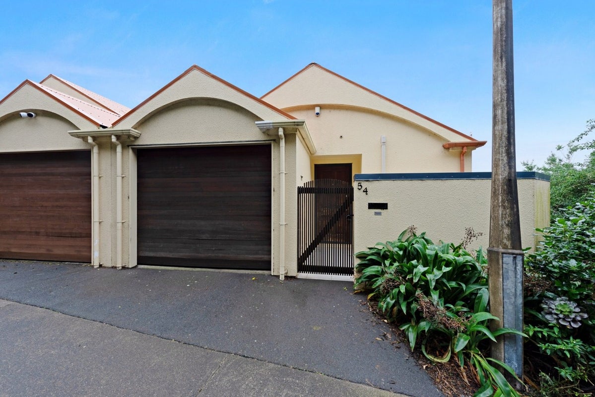 54 Sar Street, Pipitea, Wellington - Carousel 2