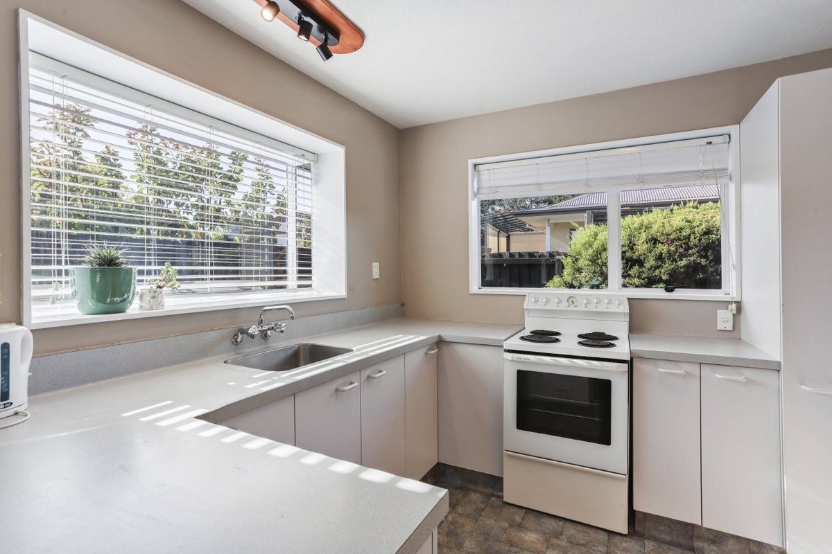 12B Chardale Street, Avondale, Christchurch - Carousel 2