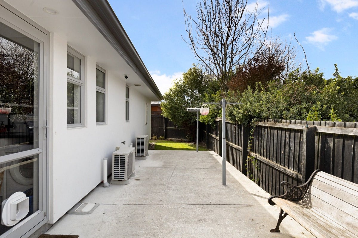 44 Crombie Green, Northwood, Christchurch - Carousel 16