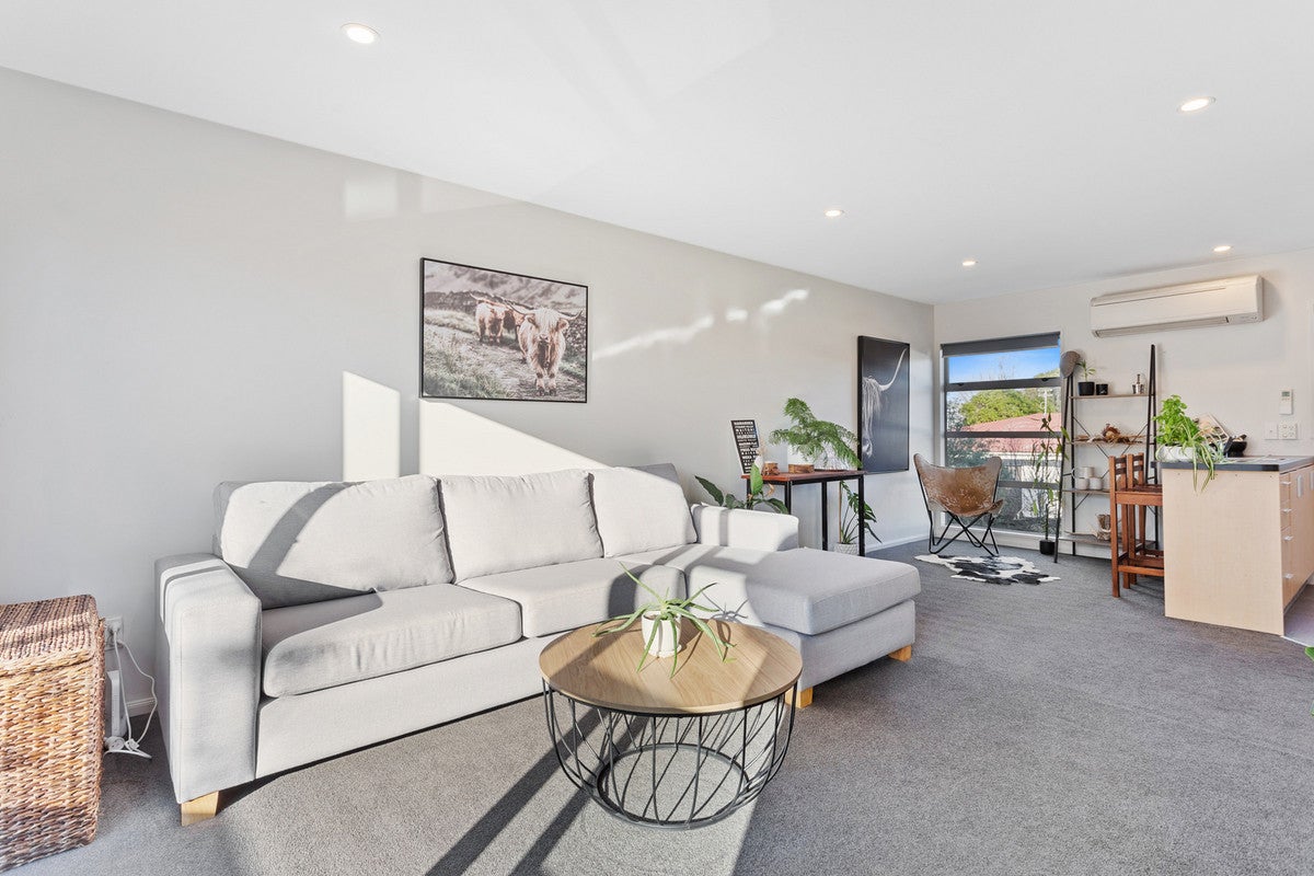 138 Purchas Street, Edgeware, Christchurch - Carousel 2