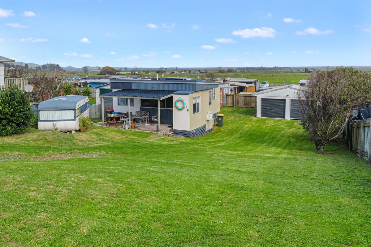 14 Costello Crescent, Pukehina, Te Puke - Carousel 1
