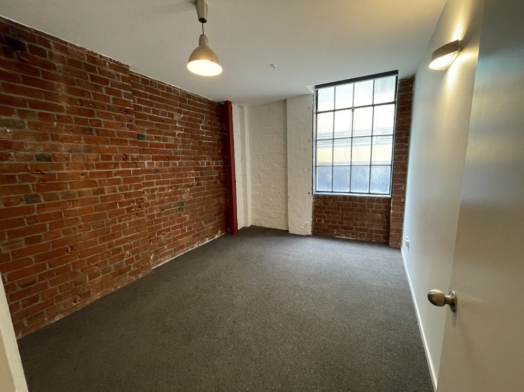 8H Egmont Street, Te Aro, Wellington - Carousel 18